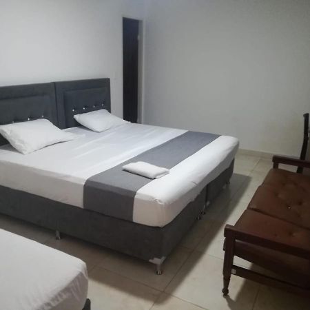Hotel Neiva Urdaneta Ngoại thất bức ảnh