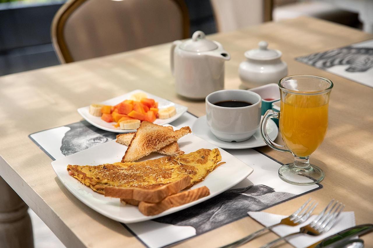 Hotel Neiva Urdaneta Ngoại thất bức ảnh