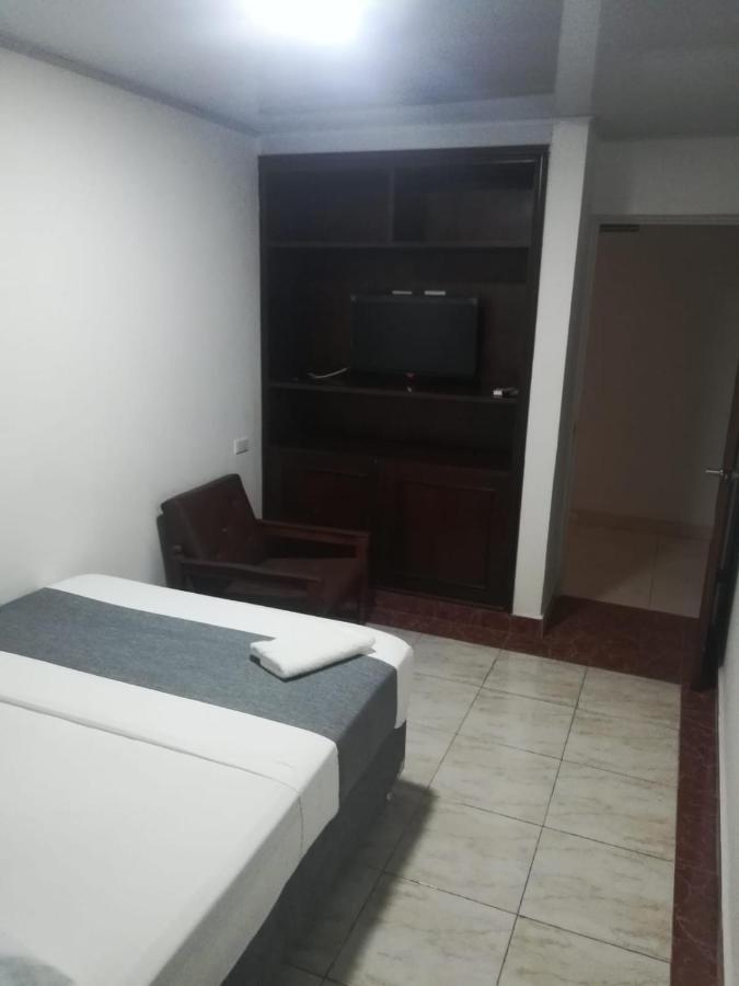 Hotel Neiva Urdaneta Ngoại thất bức ảnh